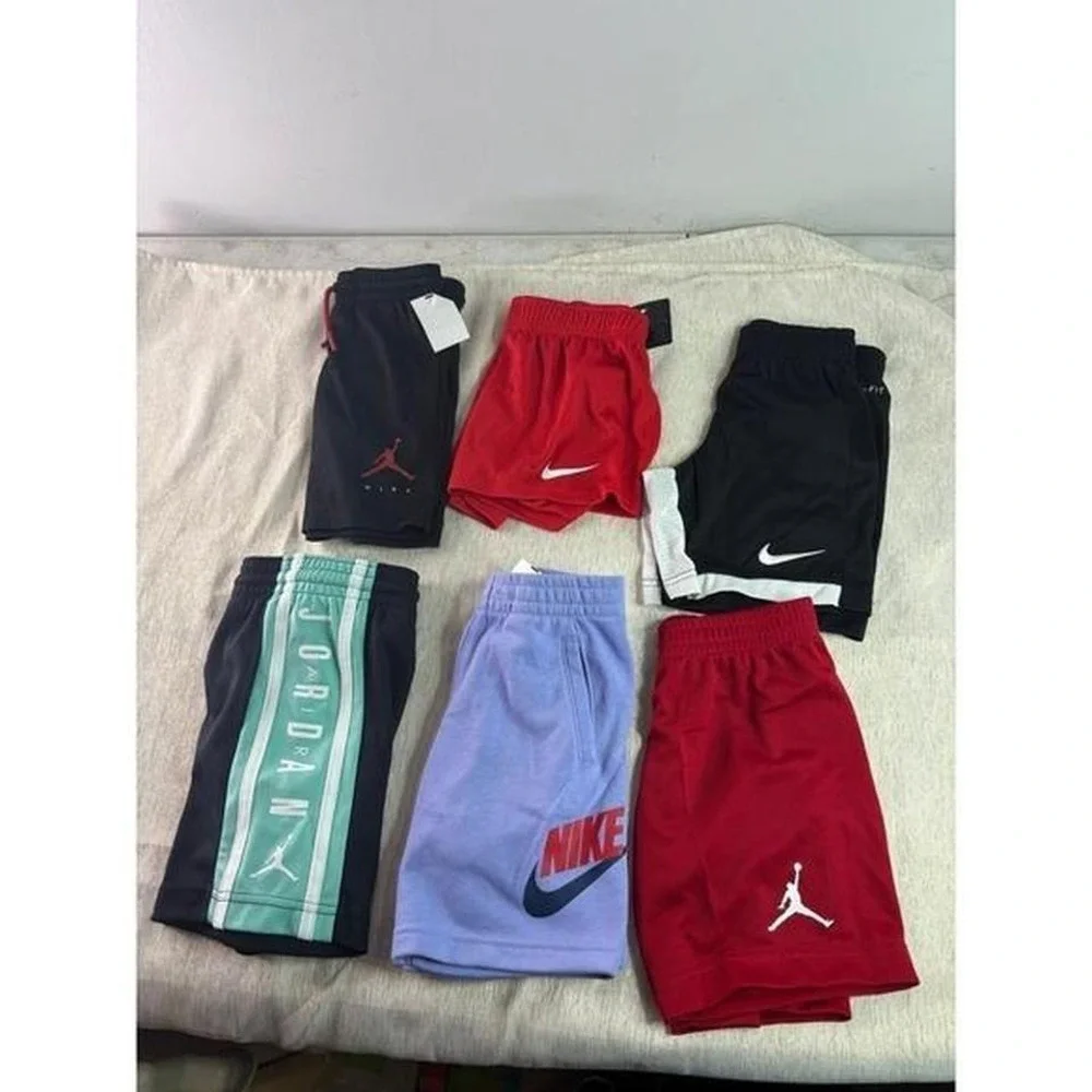 Six pairs of basketball Nike and Jordan shorts NWT